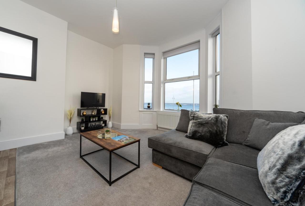 Sea Views Stunning 2 Bedroom Apartment # Lowestoft Eksteriør billede