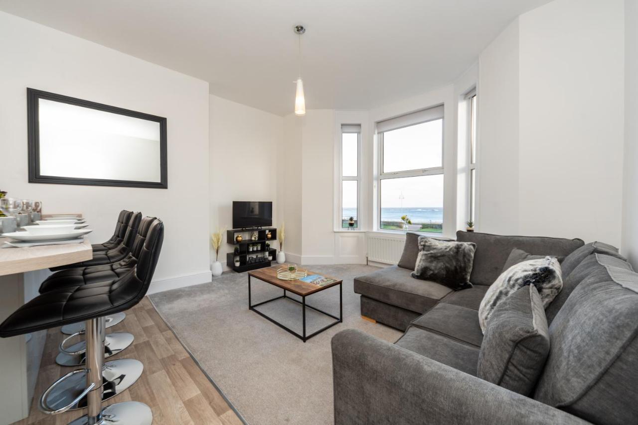 Sea Views Stunning 2 Bedroom Apartment # Lowestoft Eksteriør billede